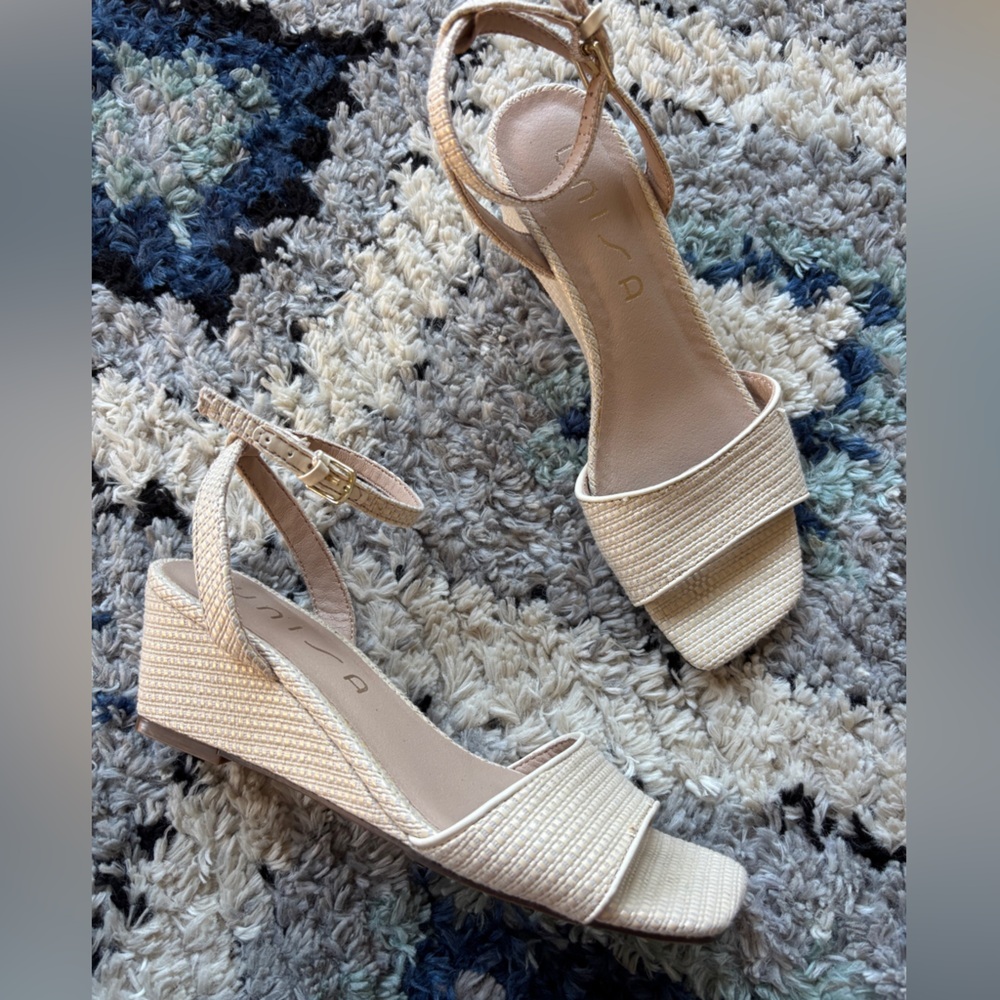 Unisa straw slim wedge sandal womens 6